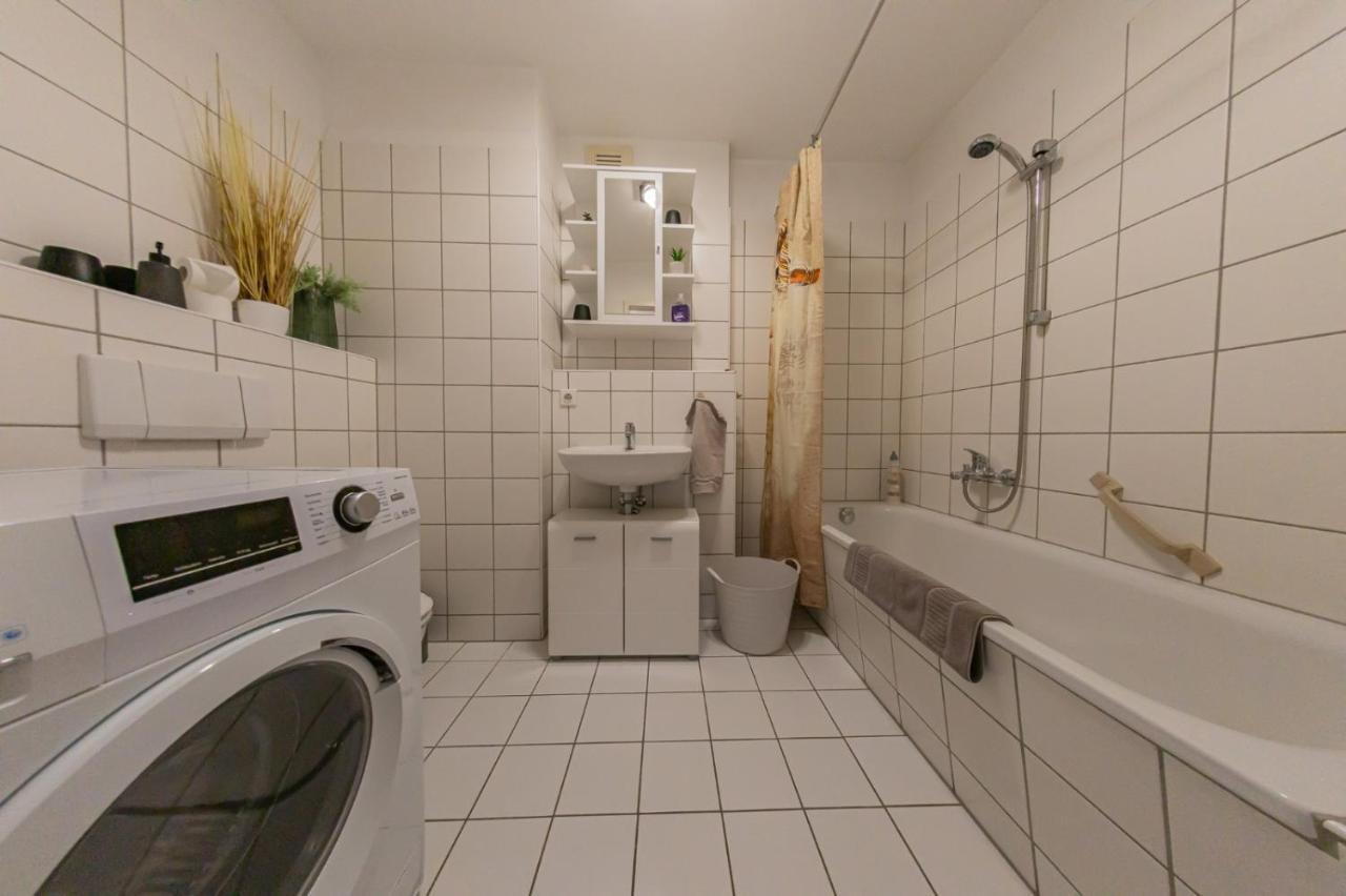 Spreewald-Apartment, 75Qm, 2 Schlafzimmer, Tiefgarage, Balkon, Netflix, Waschtrockner Cottbus Exterior photo